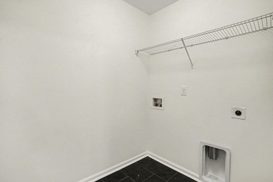 Welcome home to this stunning, move-in-ready 5-bedroom - photo 35