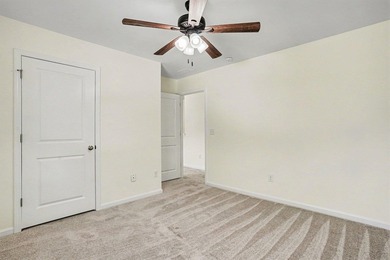 Welcome home to this stunning, move-in-ready 5-bedroom - photo 40