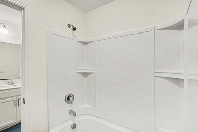 Welcome home to this stunning, move-in-ready 5-bedroom - photo 44
