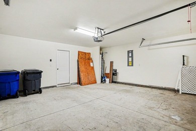 Welcome home to this stunning, move-in-ready 5-bedroom - photo 45