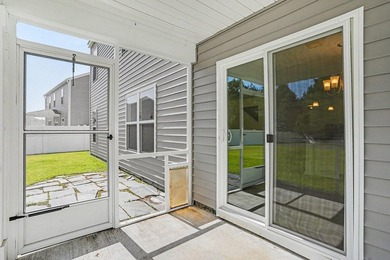 Welcome home to this stunning, move-in-ready 5-bedroom - photo 46