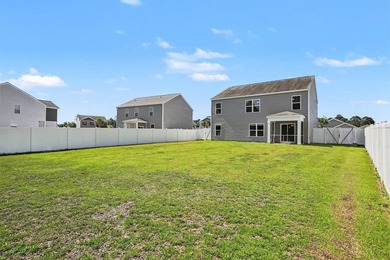 Welcome home to this stunning, move-in-ready 5-bedroom - photo 50