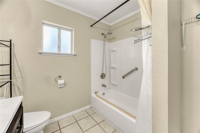 438 Valerie St is a 2-bedroom, 1-bath home offering 904 sq. ft - photo 11