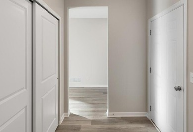 Presenting this well appointed one level on a cul-de-sac lot - photo 12