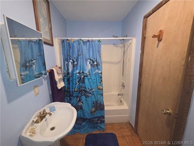 A 2 bedroom, 1 bath home on a double lot in a Lake of the Ozarks - photo 13