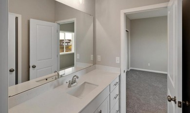 Presenting this well appointed one level on a cul-de-sac lot - photo 15