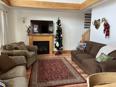 Rangeley Area Retreat with Direct Snowmobile Access & Deeded - photo 7