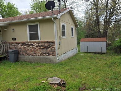 A 2 bedroom, 1 bath home on a double lot in a Lake of the Ozarks - photo 20