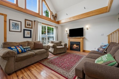 Rangeley Area Retreat with Direct Snowmobile Access & Deeded - photo 10