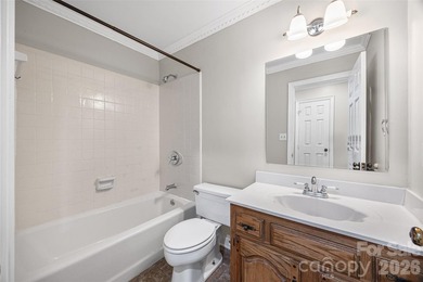 Charming, move-in-ready cottage-style home in desirable Fort - photo 23