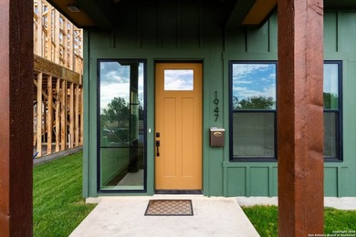This brand-new modern farmhouse showcases thoughtful design and - photo 4