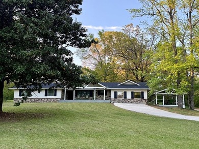 Looking for a hunting, fishing, and outdoor-loving oasis that is - photo 1