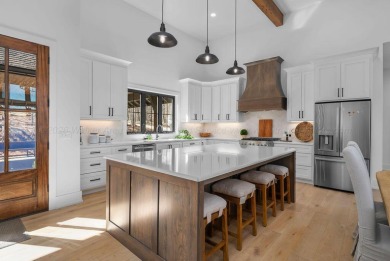 Stunning contemporary farmhouse-style lake home with over 7,000 - photo 13