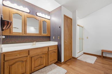 Showcase Custom Built All Brick Home, All on 1 Level, 3 Bedroom - photo 14