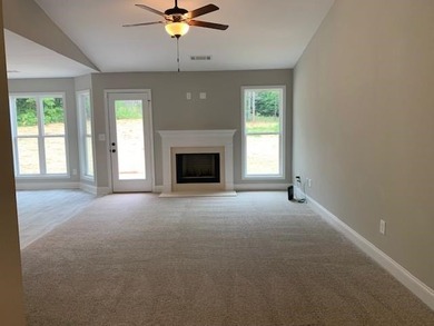 Welcome to this almost-new, beautifully maintained 3-bedroom - photo 17