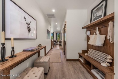 Nestled within The Idaho Club, The Oxbow offers an exclusive - photo 8