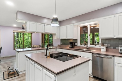 Welcome to your dream home nestled in the breathtaking - photo 19