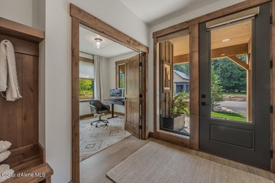 Nestled within The Idaho Club, The Oxbow offers an exclusive - photo 10