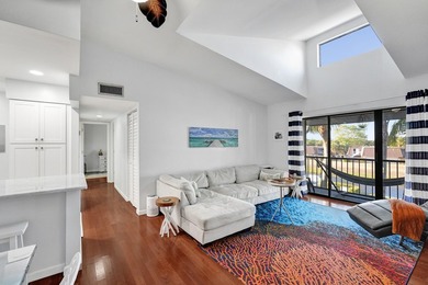 WATERFRONT LIVING WITH EXCEPTIONAL BUYER SAVINGS! Move right - photo 2