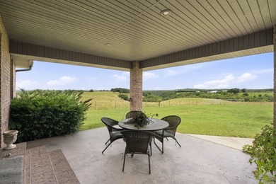 Showcase Custom Built All Brick Home, All on 1 Level, 3 Bedroom - photo 23
