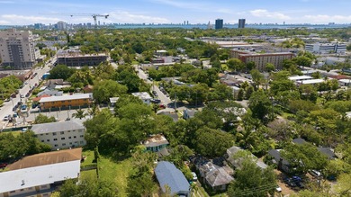 Turnkey furnished 6-bedroom income property in booming Little - photo 24