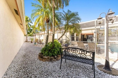 Welcome to this fully furnished, move-in ready 3-bedroom, 2-bath - photo 24