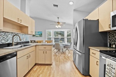 Welcome to this fully furnished, move-in ready 3-bedroom, 2-bath - photo 27