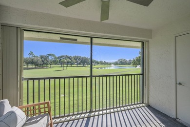 :Immaculate remodeled unit with amazing views. Spacious open - photo 27