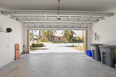 Welcome to this fully furnished, move-in ready 3-bedroom, 2-bath - photo 43