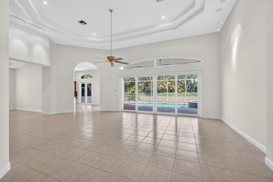 Located in the highly sought-after, boutique community of Grande - photo 4