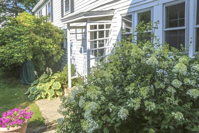 Welcome to the John H. Hodgdon House, a distinguished residence - photo 5