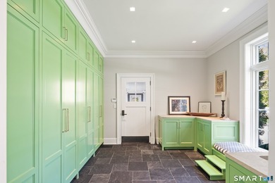 Modern Architectural Masterpiece - Nestled on 1.77 acres of lush - photo 17