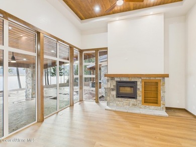 This exceptional new custom lakefront residence offers 3,395 SF - photo 23