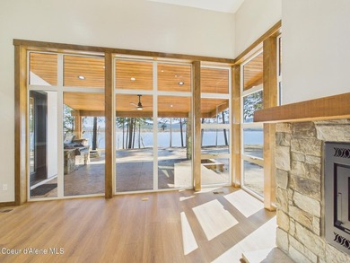 This exceptional new custom lakefront residence offers 3,395 SF - photo 24