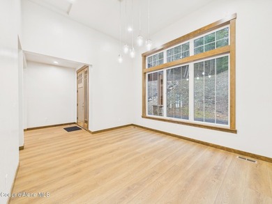 This exceptional new custom lakefront residence offers 3,395 SF - photo 25