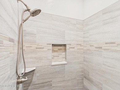 This exceptional new custom lakefront residence offers 3,395 SF - photo 29