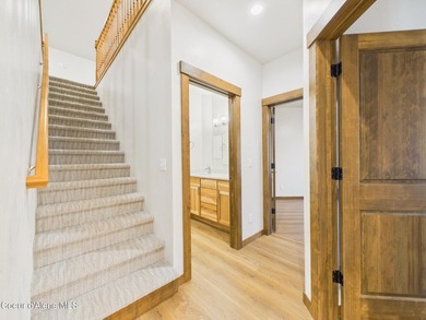 This exceptional new custom lakefront residence offers 3,395 SF - photo 37