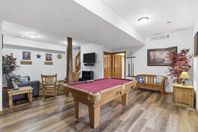 Stunning 6 bedroom, fully furnished retreat located in the - photo 41