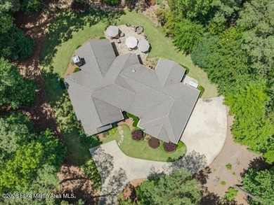 This meticulously maintained 3BR/3.5BA home is located inside - photo 45