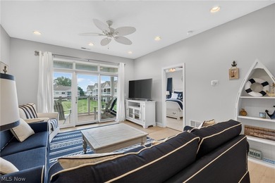Wake up to breathtaking sunrises and panoramic views of Lake - photo 13