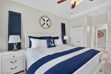 Wake up to breathtaking sunrises and panoramic views of Lake - photo 17