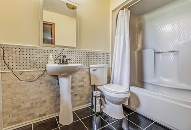 Endless possibilities abound with this beautiful estate on just - photo 21