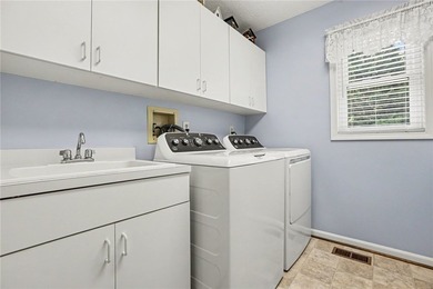 Nestled in the heart of Webster, this impeccably maintained - photo 23