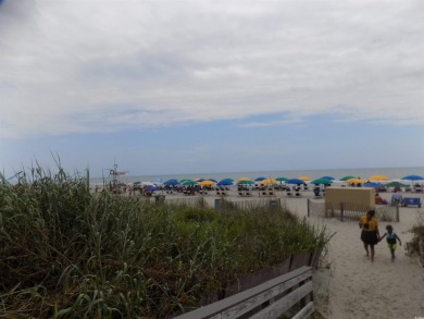 What a perfect location for this unit. First floor, no elevater