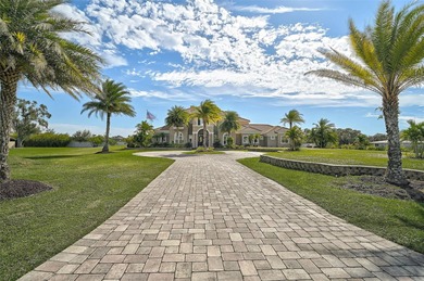 **EXQUISITE, CUSTOM-BUILT (2018) ESTATE SITUATED ON 6.80 ACRES - photo 6