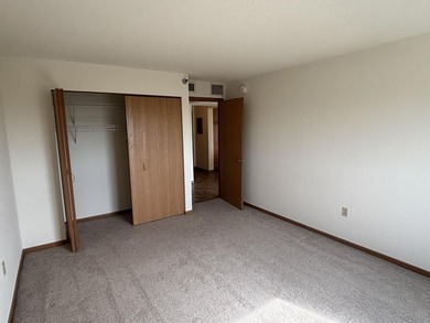 Gramercy Park at Lakeshore Drive Cooperative - 710 square foot - photo 7