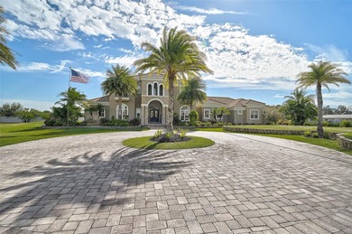 **EXQUISITE, CUSTOM-BUILT (2018) ESTATE SITUATED ON 6.80 ACRES - photo 7