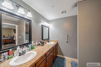 Seller willing to work with buyer on concessions for lot rent or - photo 28