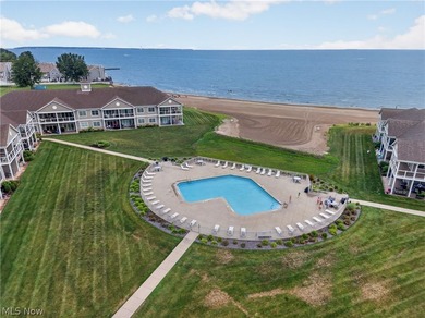 Wake up to breathtaking sunrises and panoramic views of Lake - photo 31