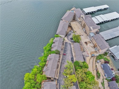 A turnkey Lake Ozark condo offering comfort, convenience, and - photo 33